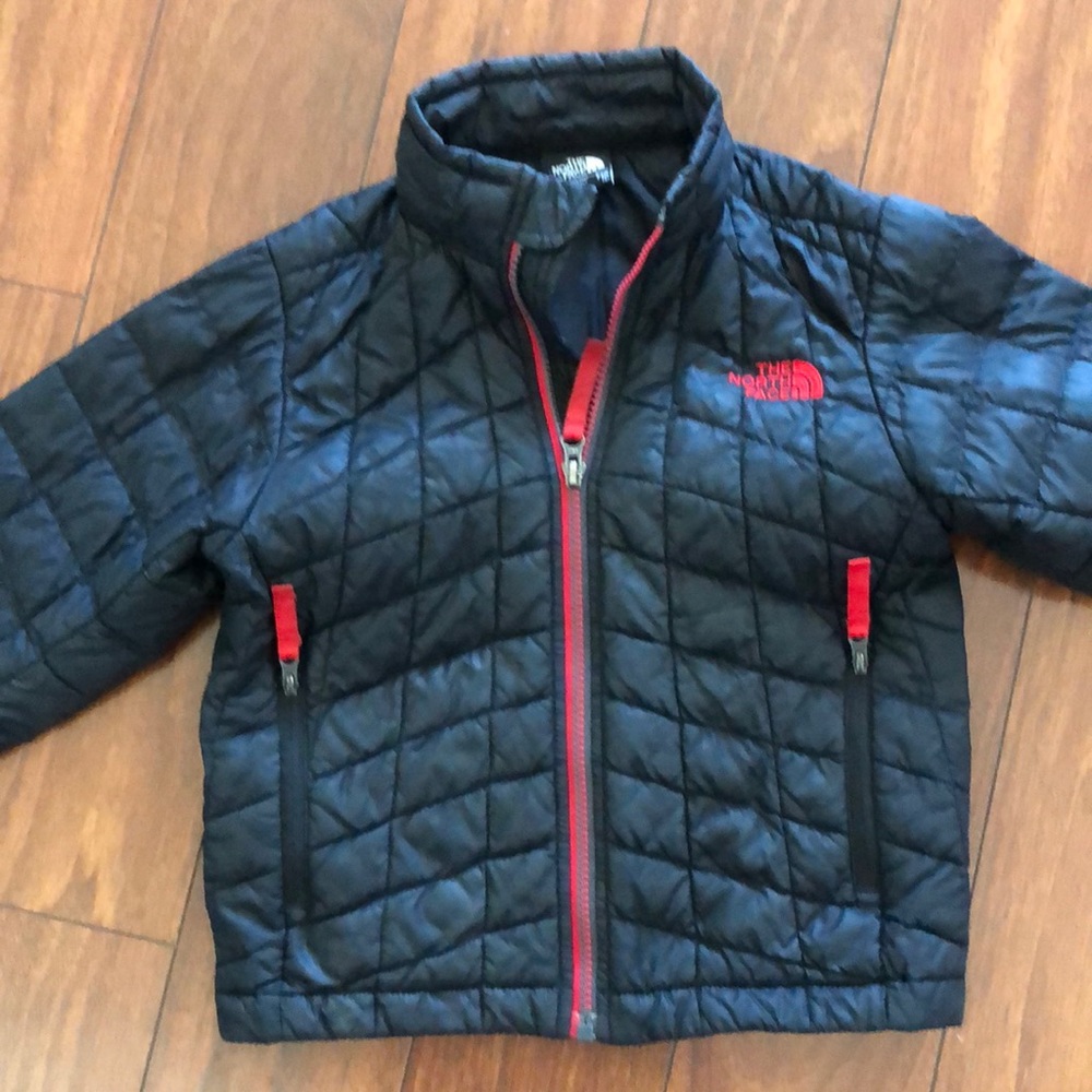 Boys North Face jacket XXS(5)